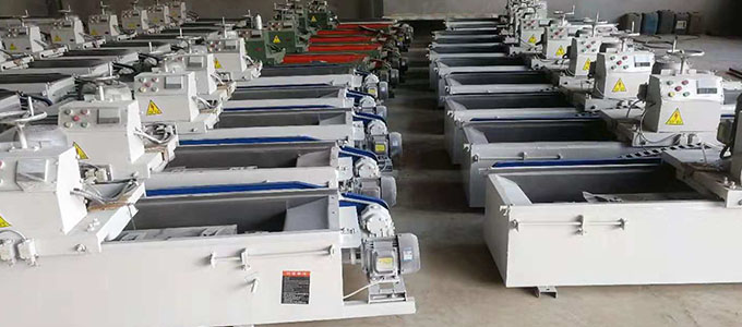 Rotary cutter features Rotary cutter features